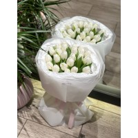 23 тюльпана в авторской упаковке